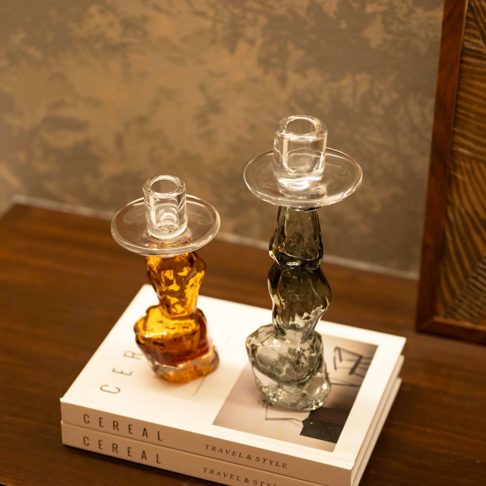 Smelted Stand