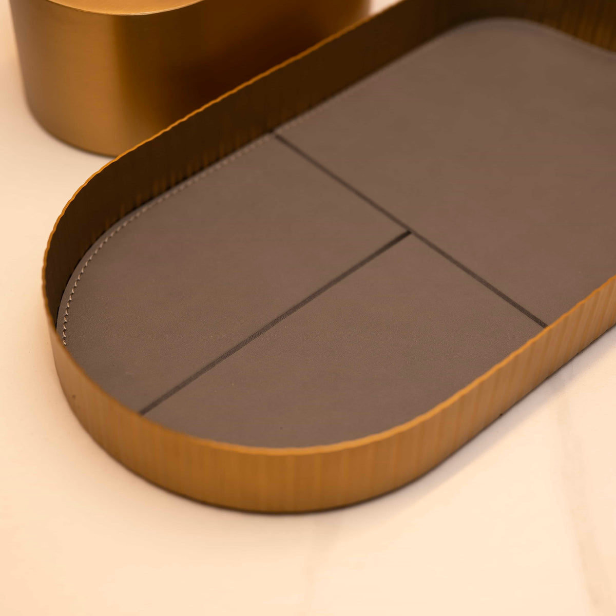 Gilded Slate And Aurea