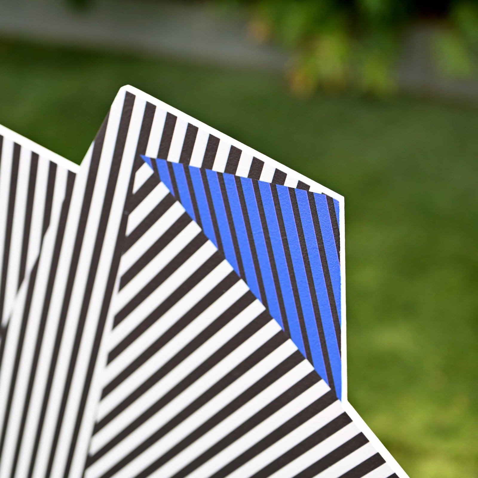Stripe Down