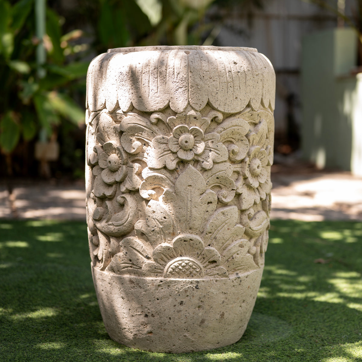 Flora Column