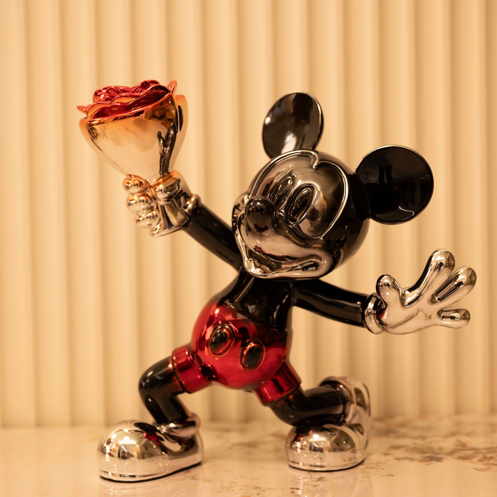 Lustre Gesture